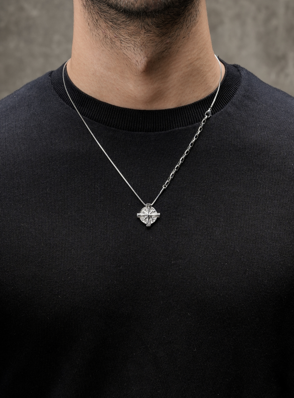 Compass Pendant with chain(Silver)