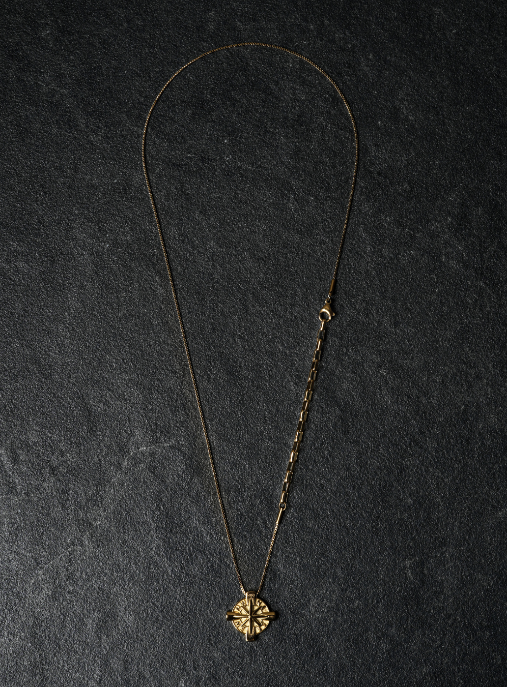 Compass Pendant with Chain (Golden)