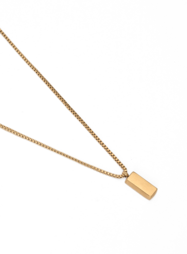 Golden Signet Pendant with Chain