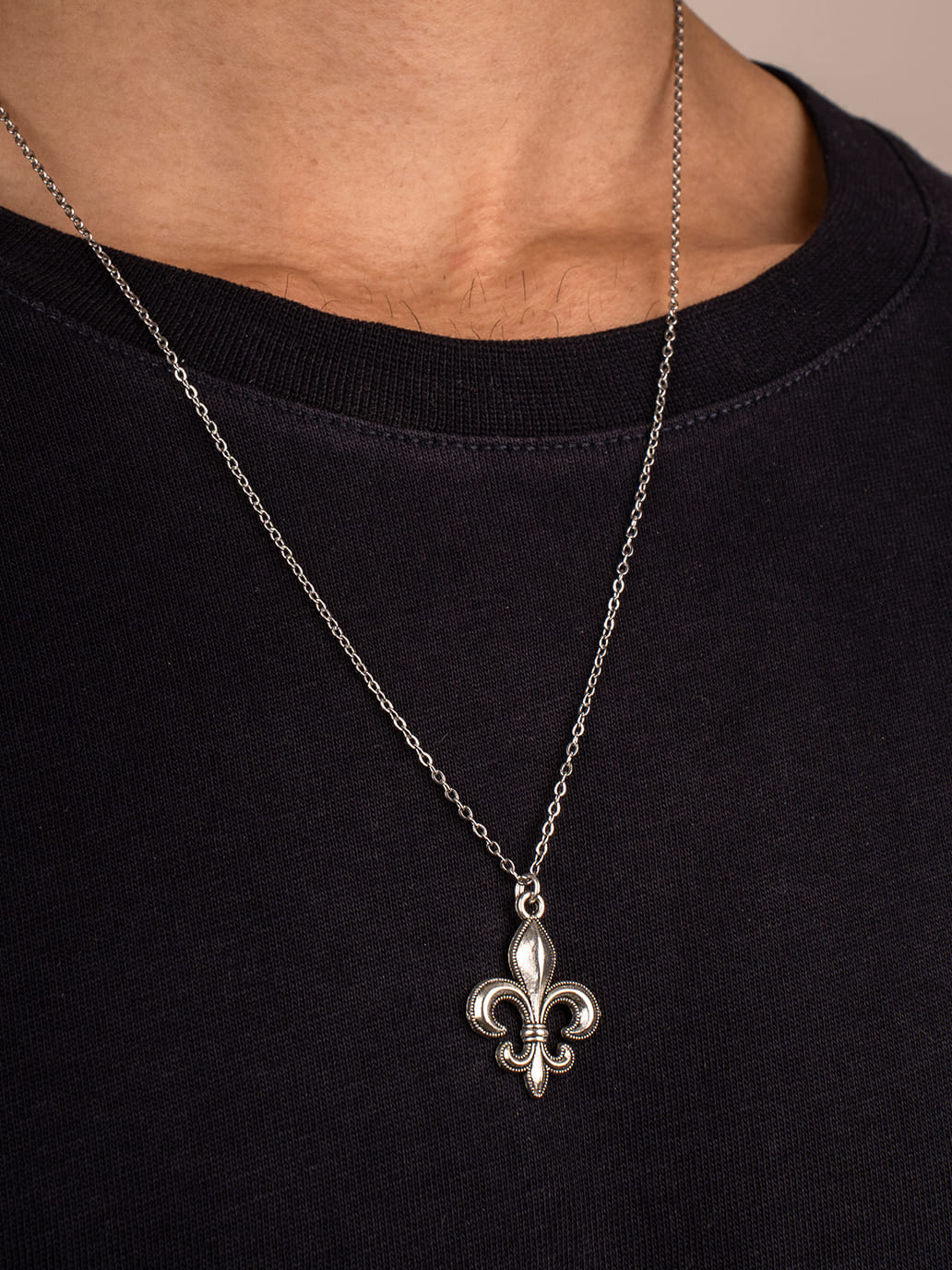 Fleur-De-Lis Pendant with Chain