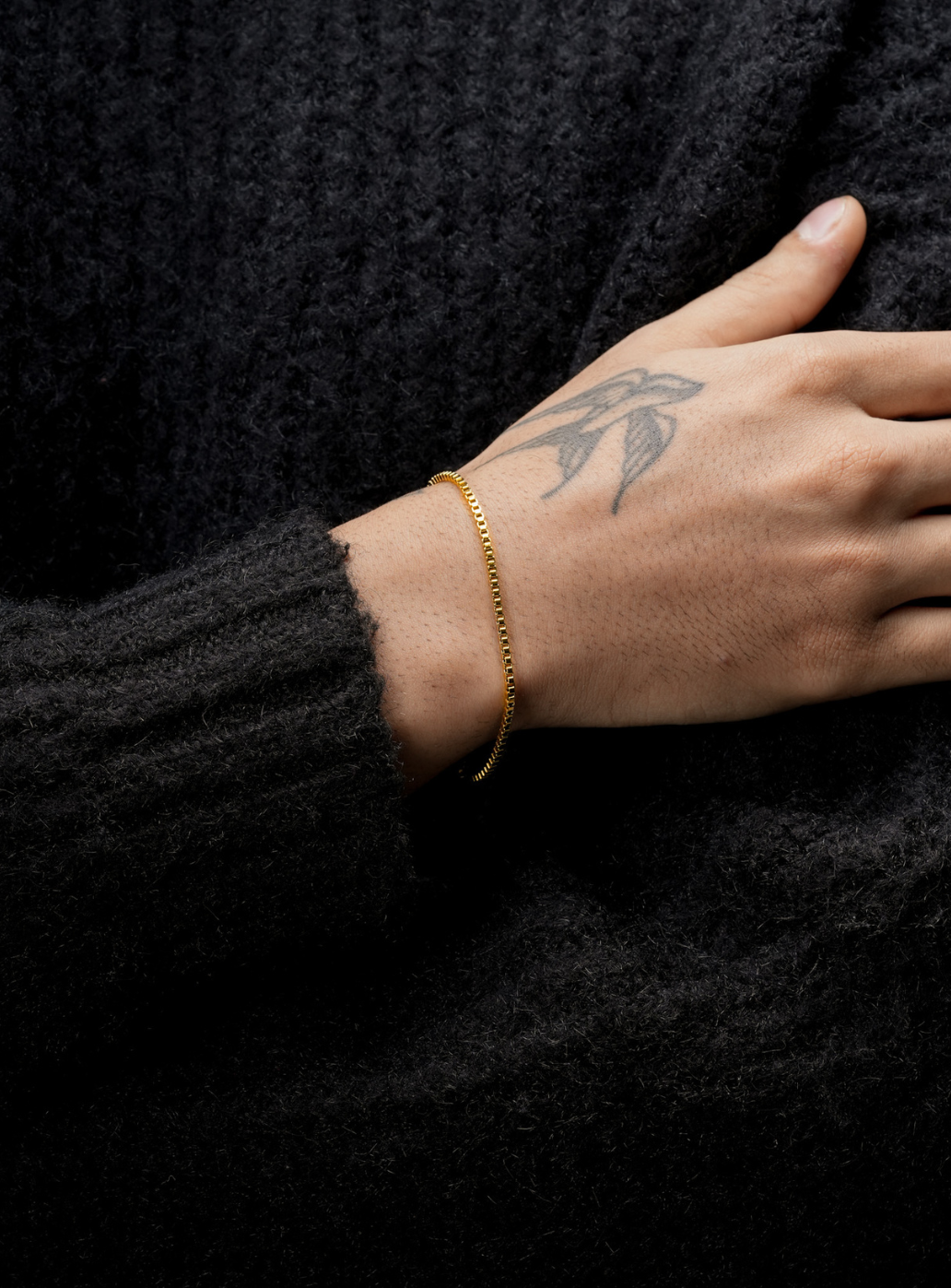Cube Bracelet Golden (RAKHI SPECIAL)