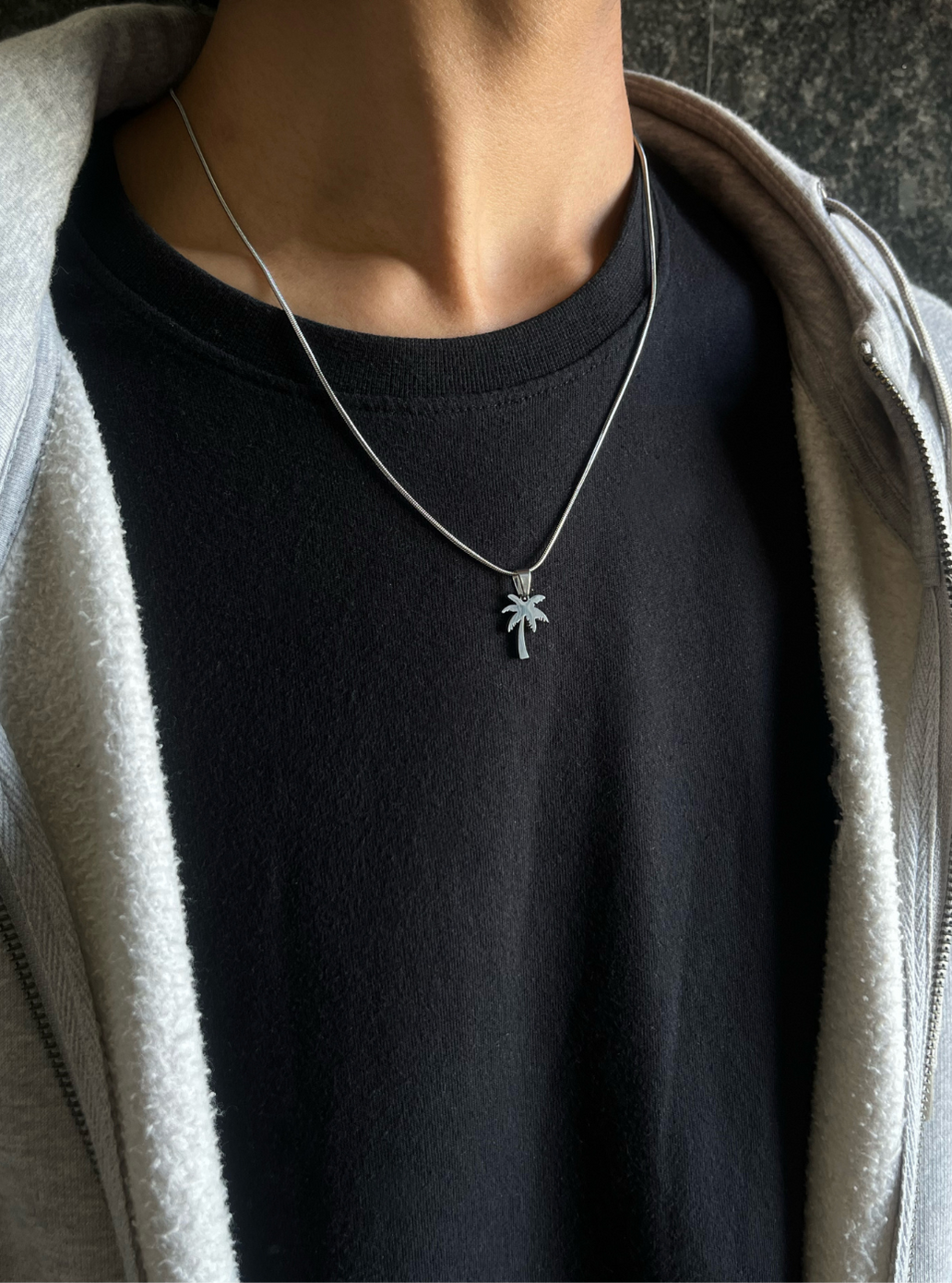 Palm Pendant with Chain (Silver)