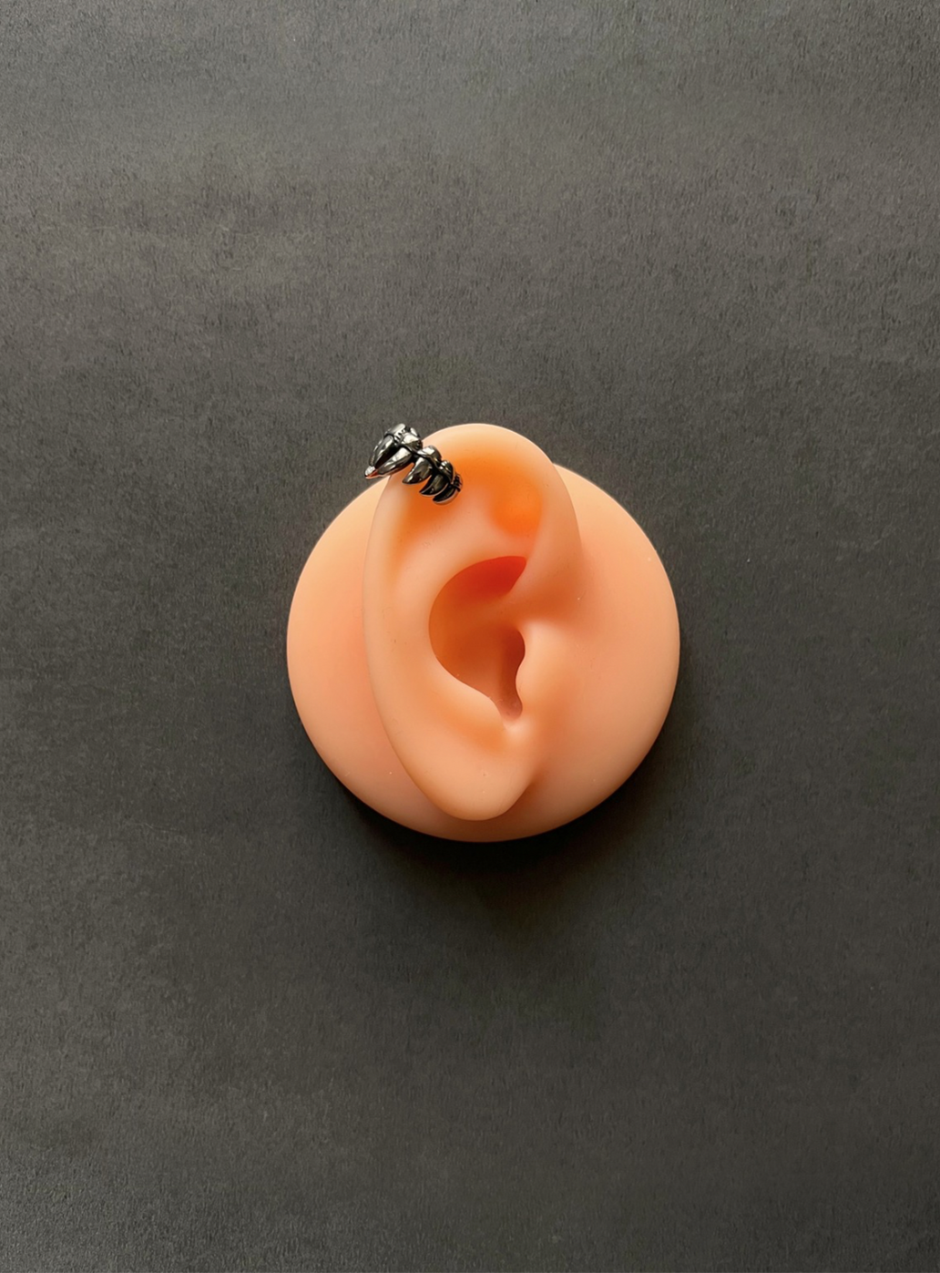 Venom Ear-cuff
